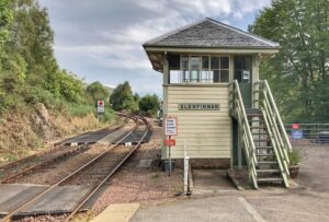 Anne_Wilcox_Photography_travelling_with_a_camera_Scotland_Glenfinnan_viaduct_Jacobite_station